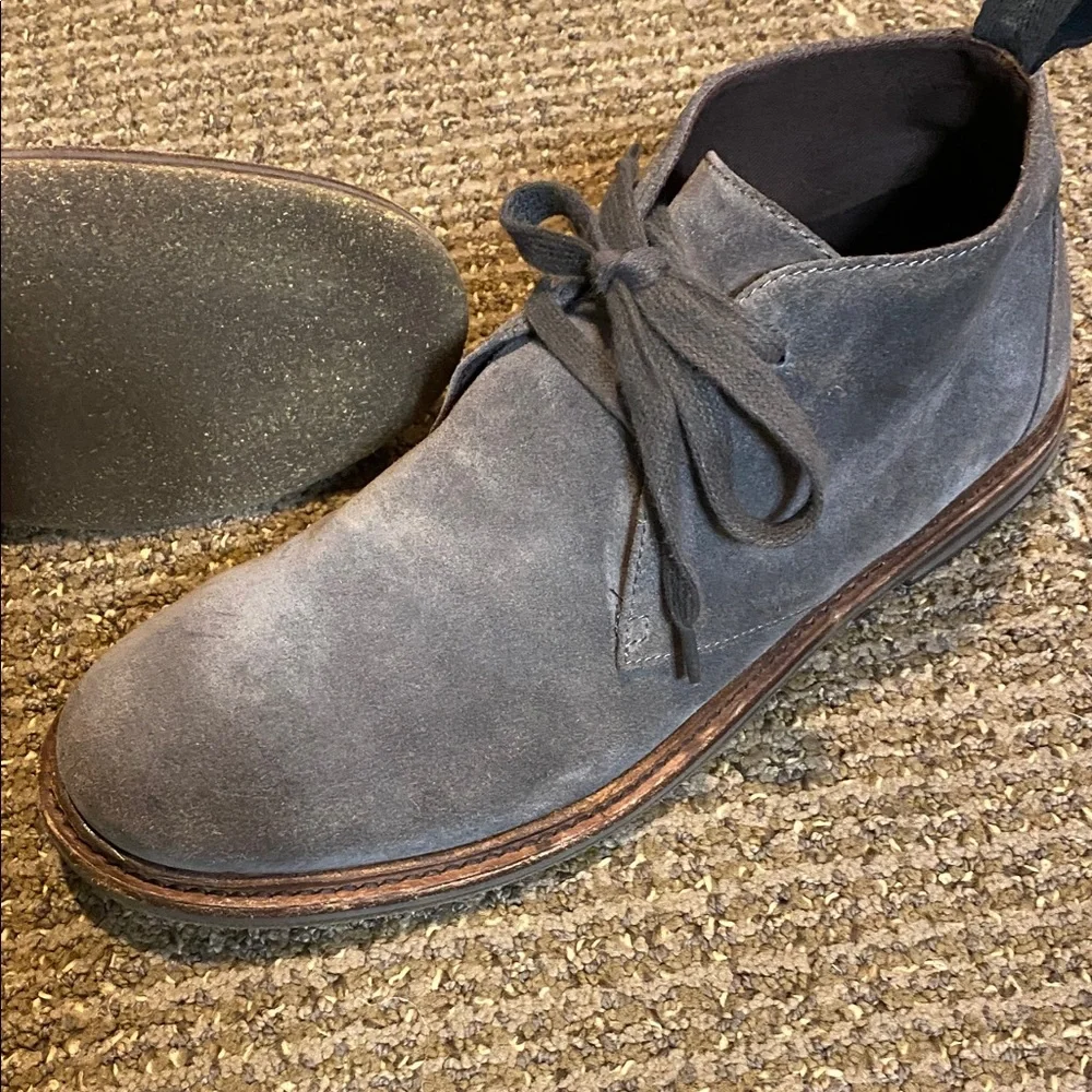 John Varvatos versatile gray